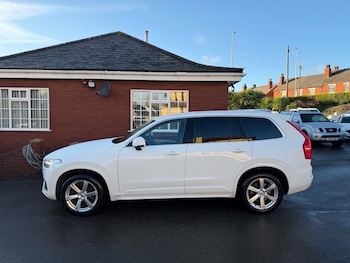 Used Volvo XC90 2021 for sale - 76114395: Photo
