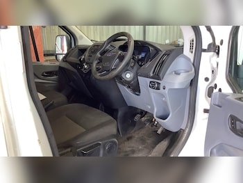 Used Ford Transit 2019 for sale - 78477501: Photo