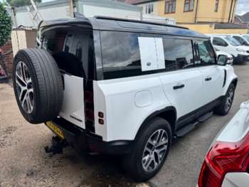 Used Land Rover Defender 110 2020 for sale - 74064190: Photo