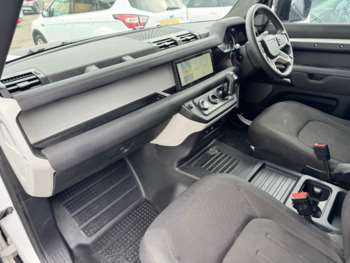 Used Land Rover Defender 110 2020 for sale - 74064190: Photo