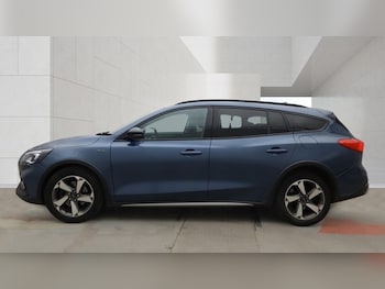 Used Ford Focus 2020 for sale - 78776642: Photo