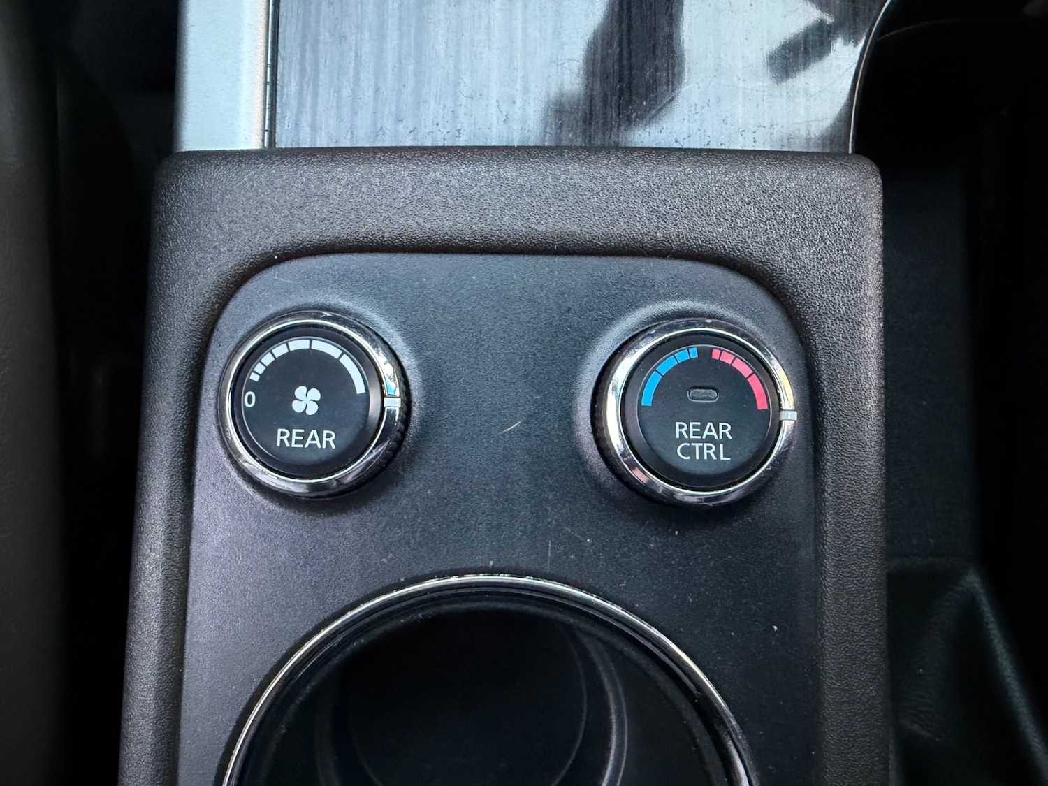 Used Nissan Pathfinder 2014 for sale - 76696284: Photo 17