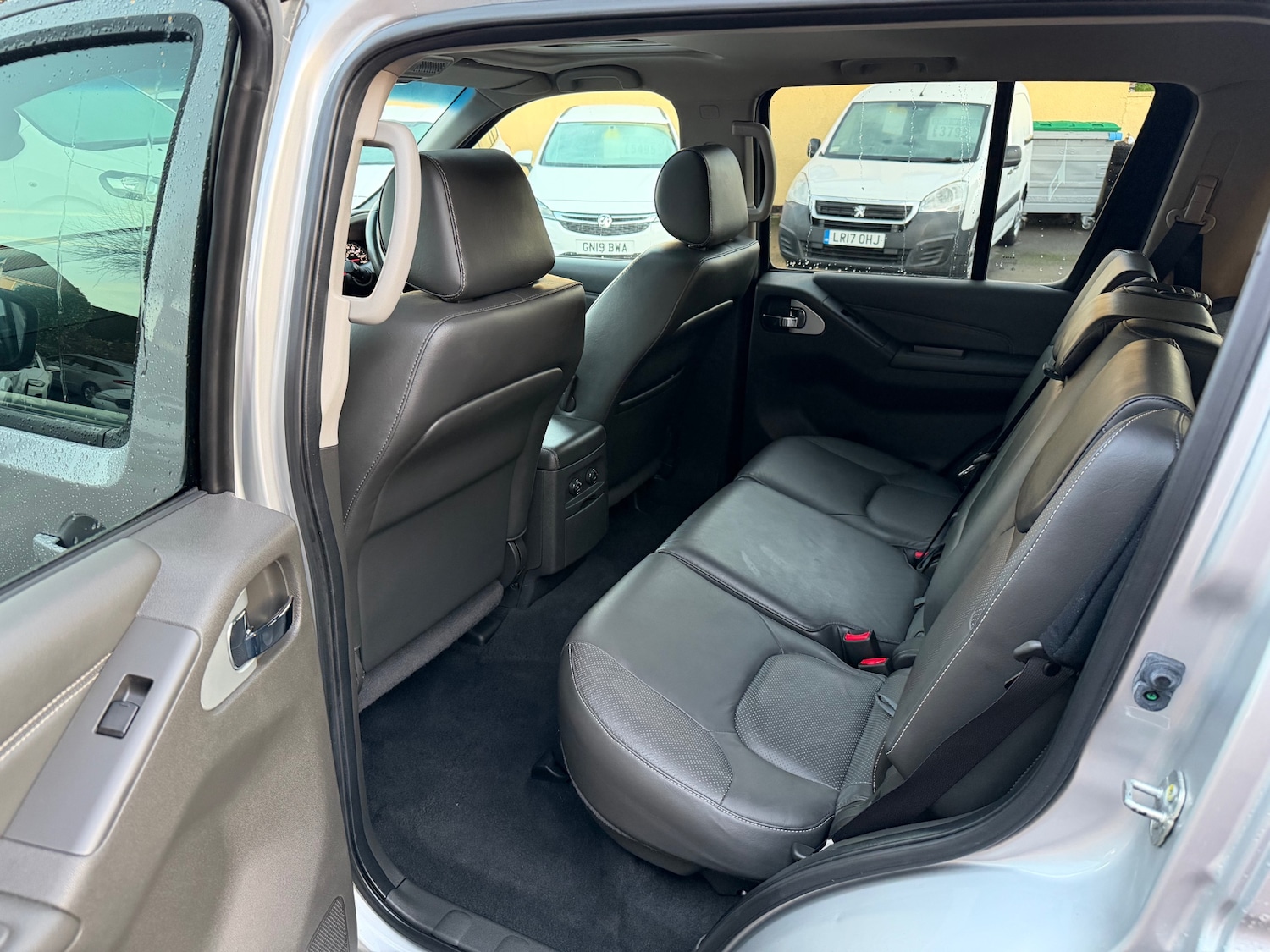 Used Nissan Pathfinder 2014 for sale - 76696284: Photo 21