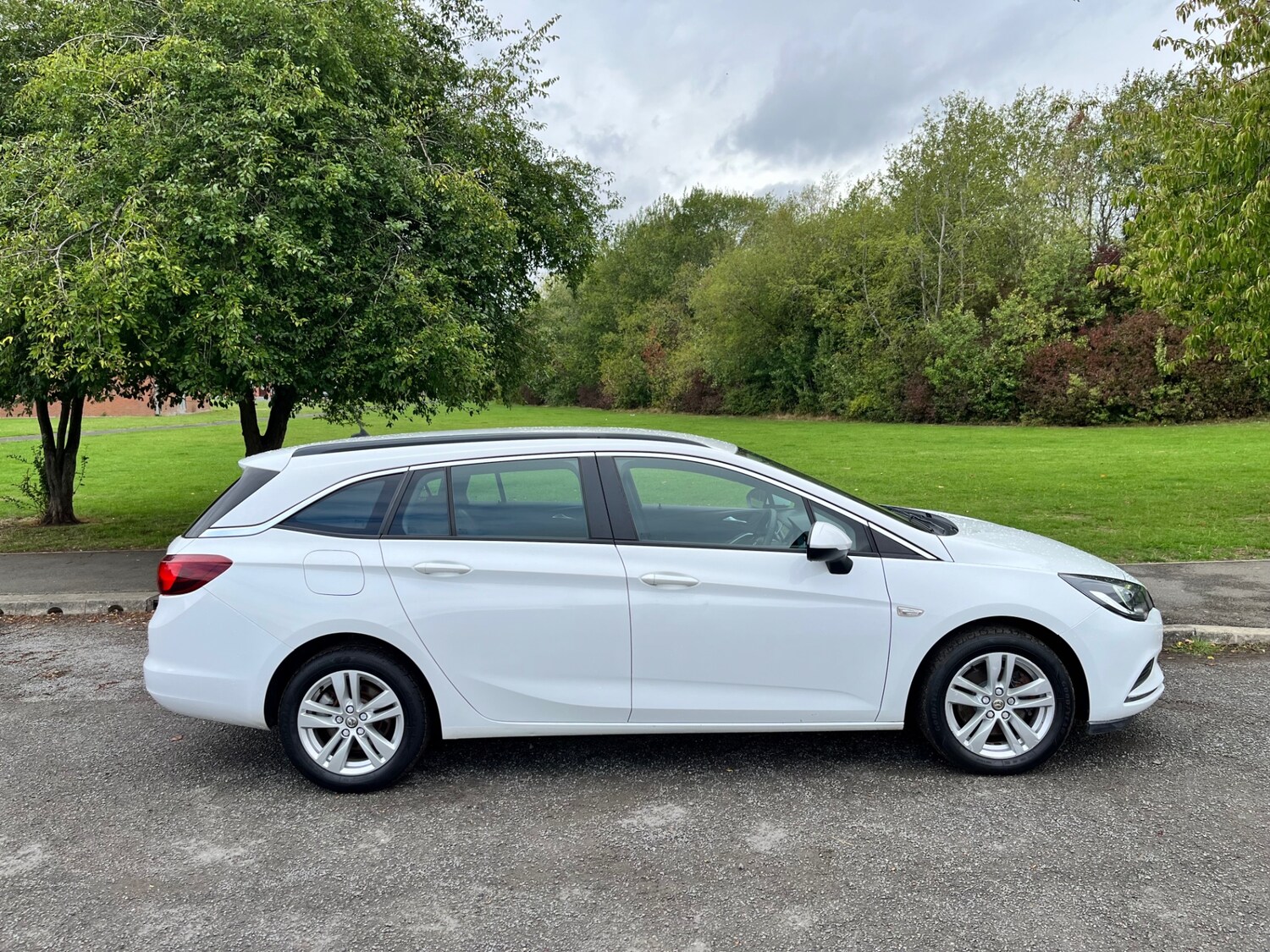 Used Vauxhall Astra 2019 for sale - 74912312: Photo 7
