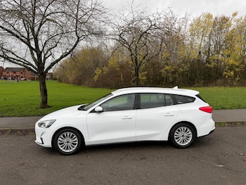 Used Ford Focus 2021 for sale - 76114397: Photo