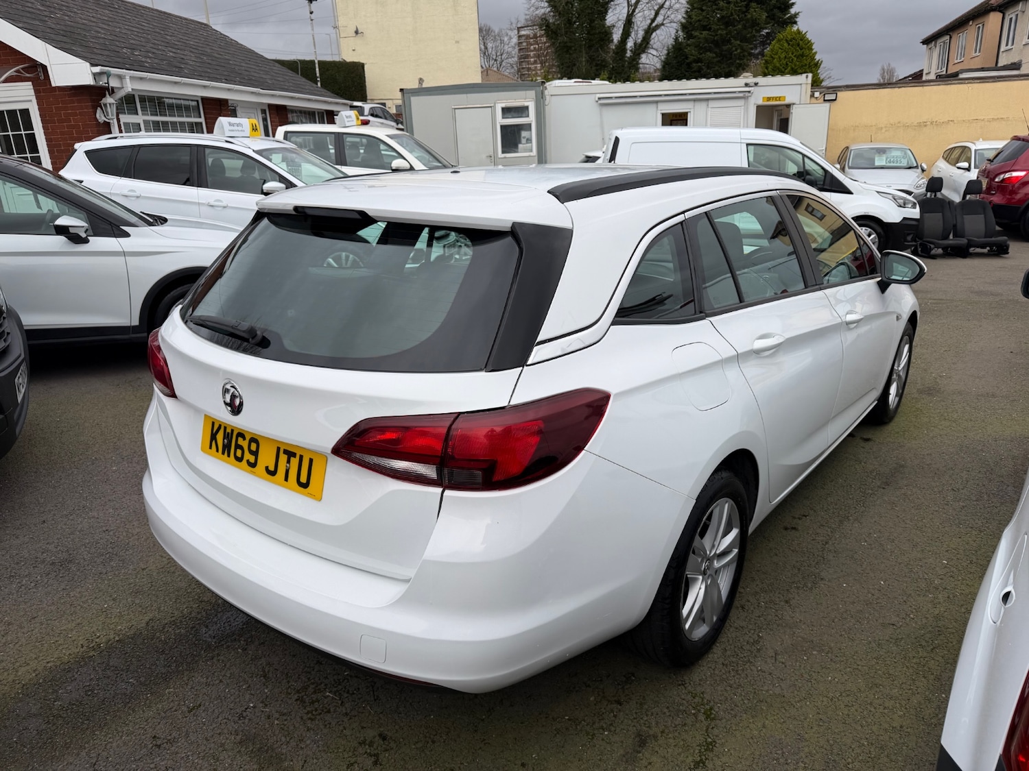 Used Vauxhall Astra 2019 for sale - 77767967: Photo 2
