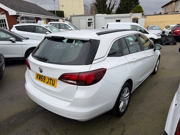 Used Vauxhall Astra 2019 for sale - 77767967: Photo