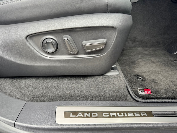 Used Toyota Landcruiser 2024 for sale - 74912336: Photo 23