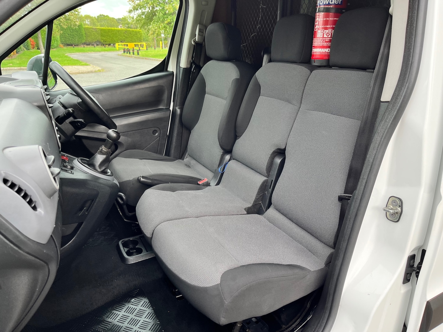 Used Peugeot Partner 2017 for sale - 75825460: Photo 17