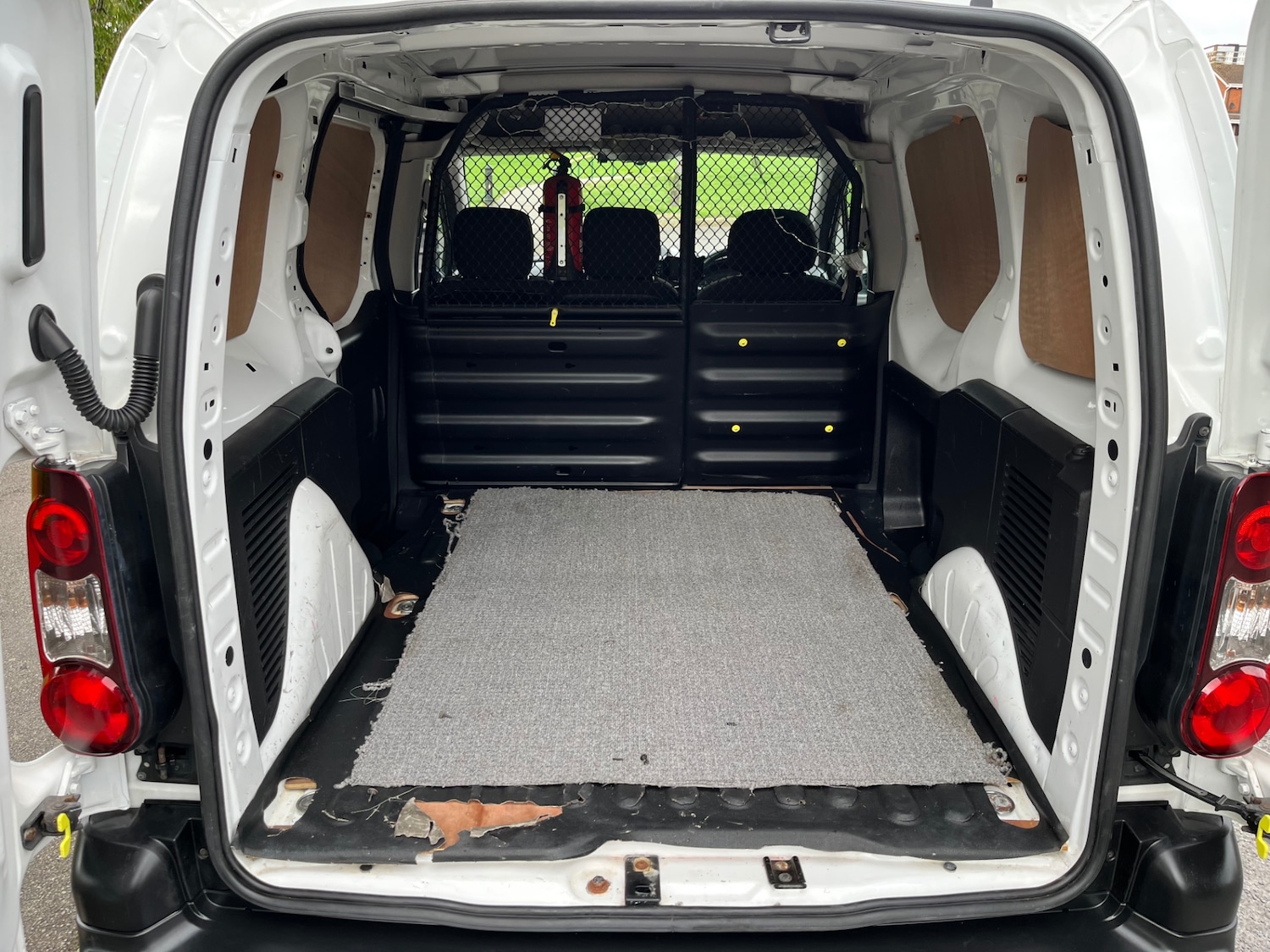 Used Peugeot Partner 2017 for sale - 75825460: Photo 20