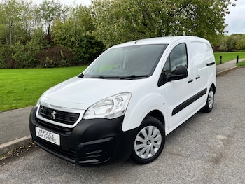 Used Peugeot Partner 2017 for sale - 75825460: Photo
