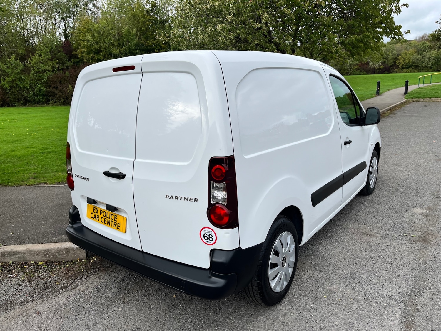 Used Peugeot Partner 2017 for sale - 75825460: Photo 8