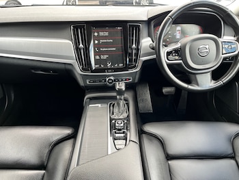 Used Volvo V90 2019 for sale - 75668327: Photo
