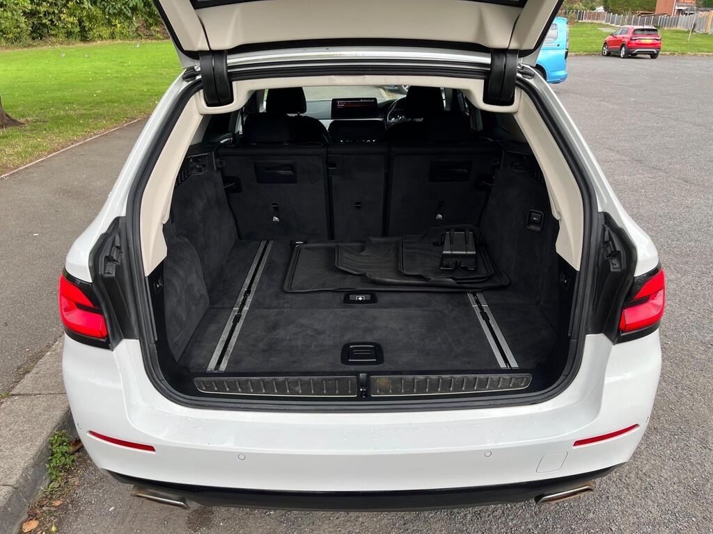 Used BMW 5 Series 2021 for sale - 76127622: Photo 27