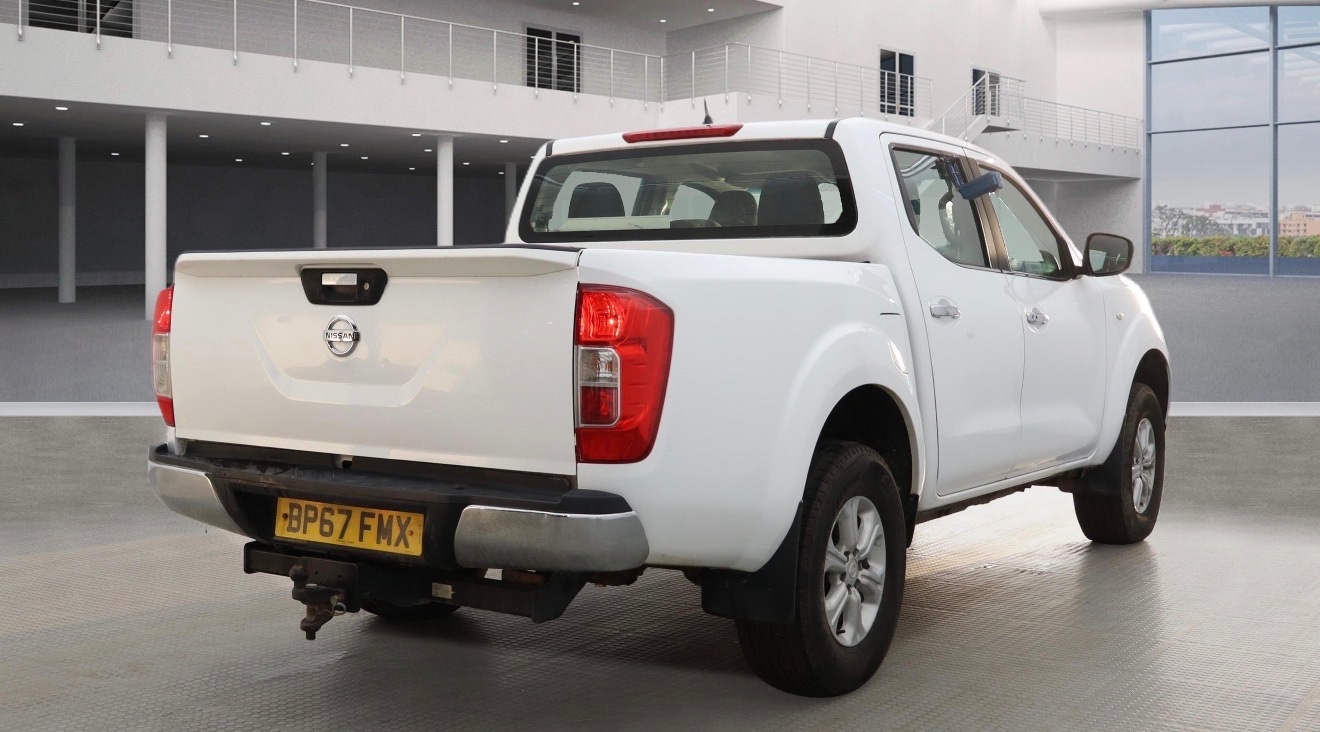 Used Nissan Navara 2018 for sale - 77235432: Photo 4