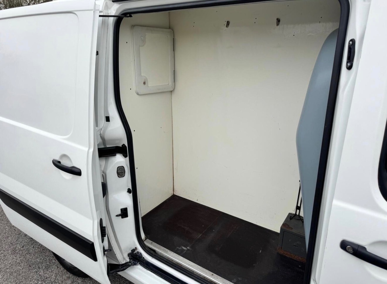 Used Citroen Dispatch 2014 for sale - 77543392: Photo 22