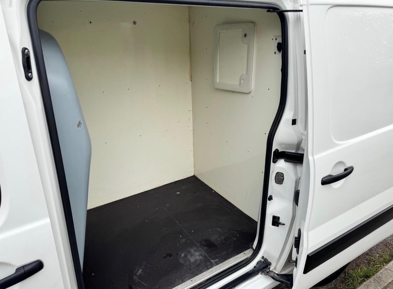 Used Citroen Dispatch 2014 for sale - 77543392: Photo 24