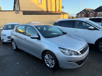 2017 (17) - 1.6 BLUEHDI 120 ACTIVE EURO 6 5-Door