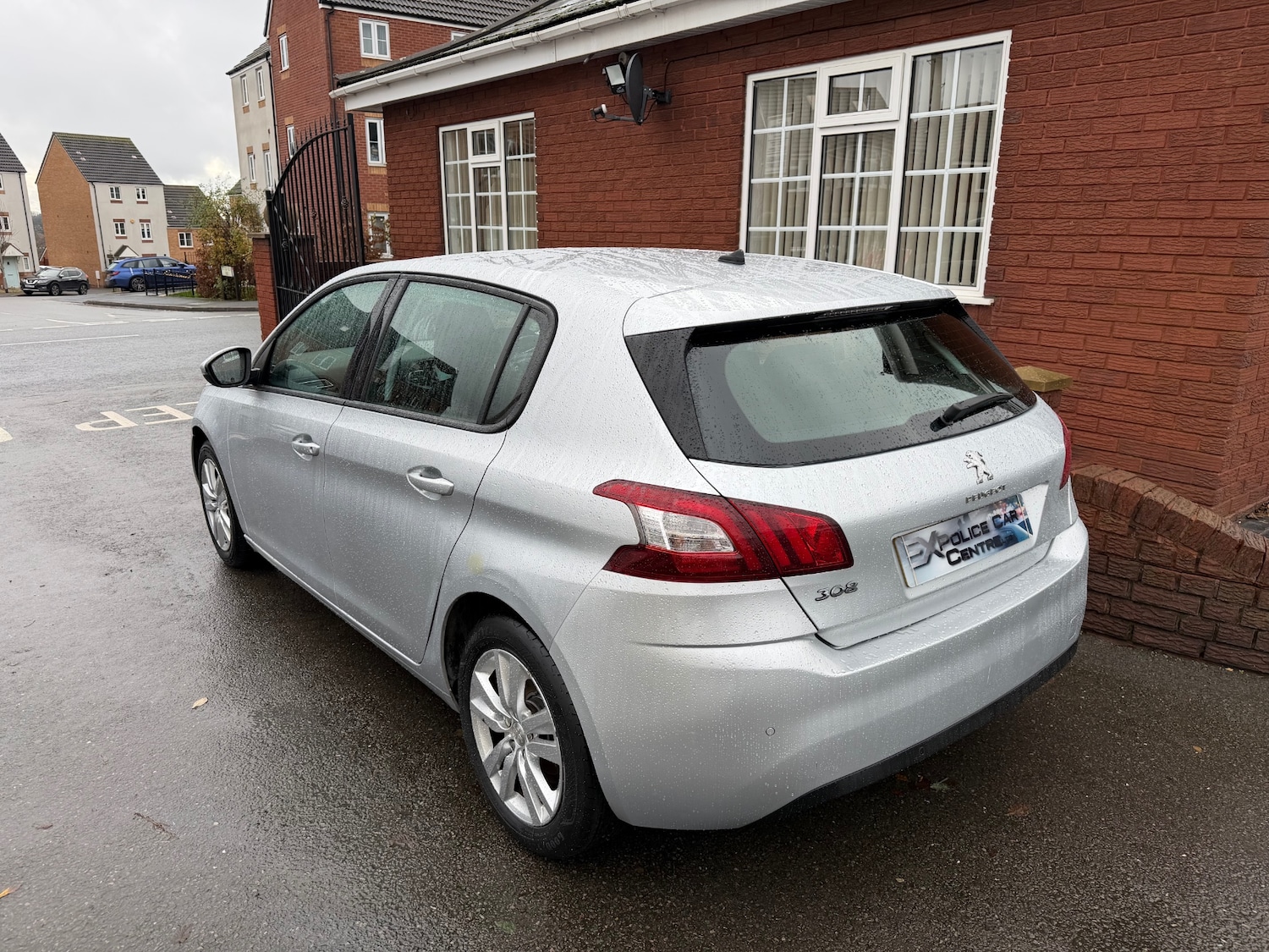 Used Peugeot 308 2017 for sale - 76910948: Photo 4