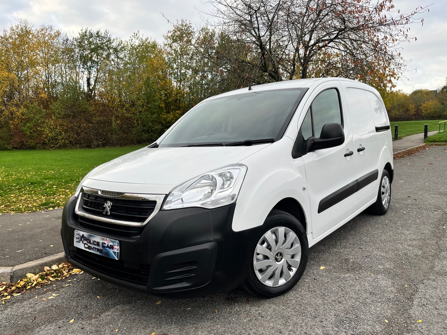 Used Peugeot Partner 2018 for sale - 76169797: Photo 2