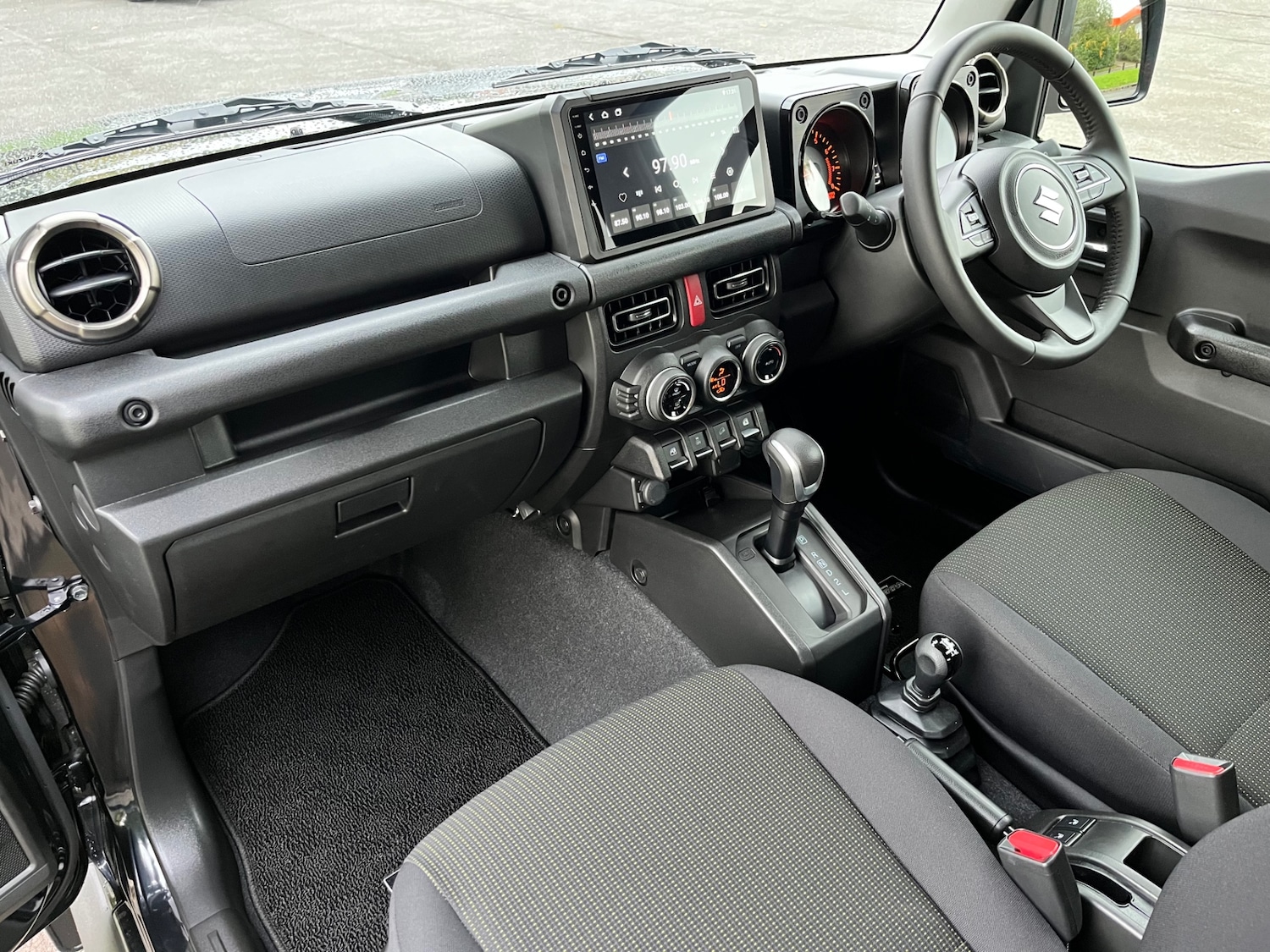 Used Suzuki Jimny 2024 for sale - 73250561: Photo 35