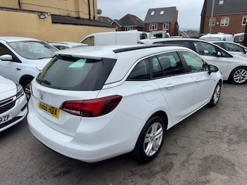 Used Vauxhall Astra 2017 for sale - 74943724: Photo