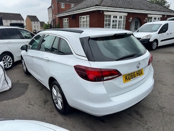 Used Vauxhall Astra 2017 for sale - 74943724: Photo