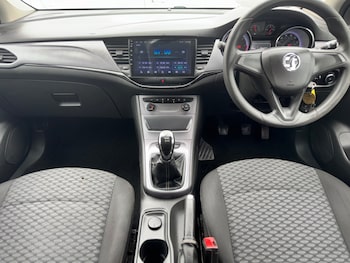 Used Vauxhall Astra 2017 for sale - 74943724: Photo