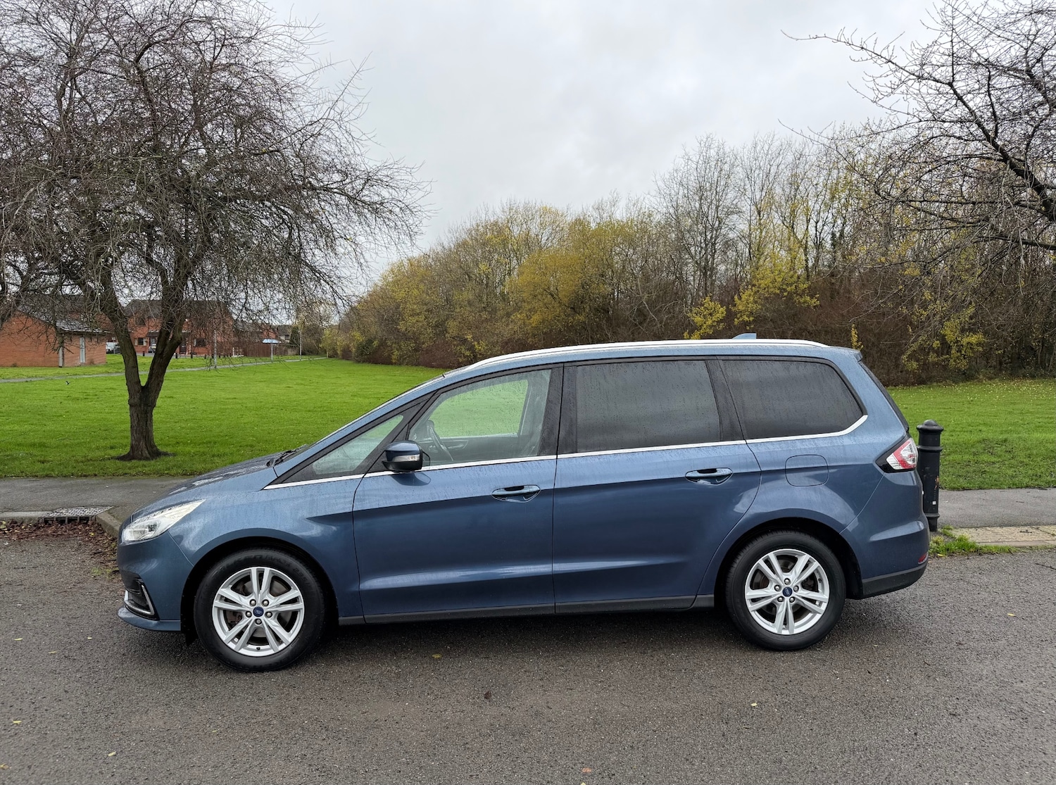 Used Ford Galaxy 2020 for sale - 76325091: Photo 4