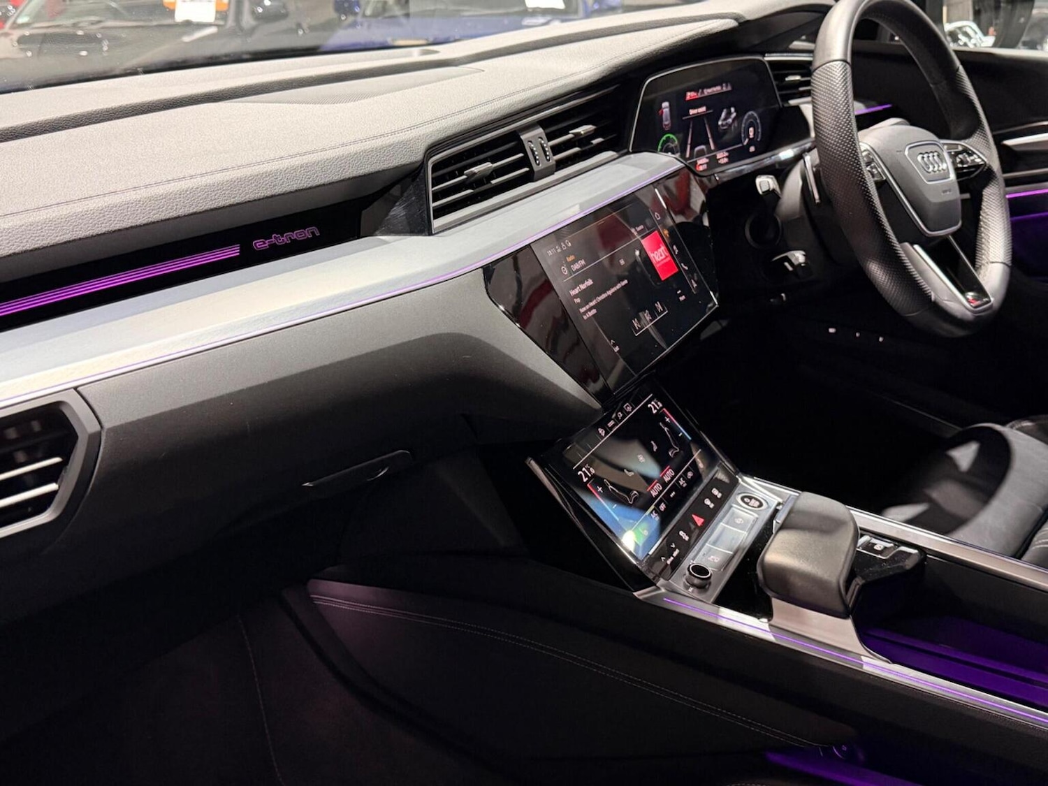 Used Audi e-tron 2020 for sale - 77735784: Photo 15