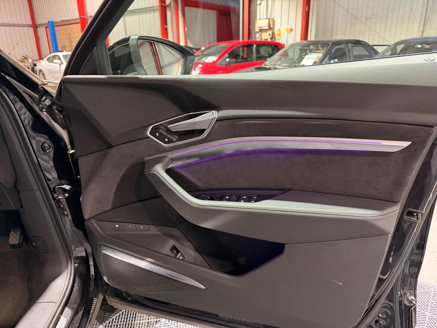 Used Audi e-tron 2020 for sale - 77735784: Photo 28