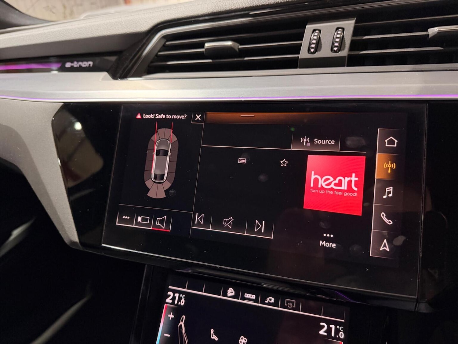 Used Audi e-tron 2020 for sale - 77735784: Photo 37