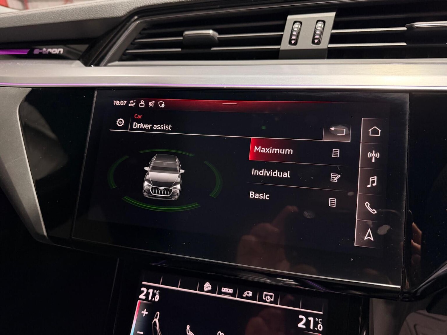 Used Audi e-tron 2020 for sale - 77735784: Photo 39