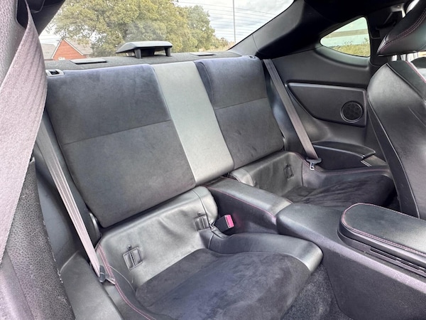 Used Toyota GT86 2013 for sale - 76101101: Photo 10