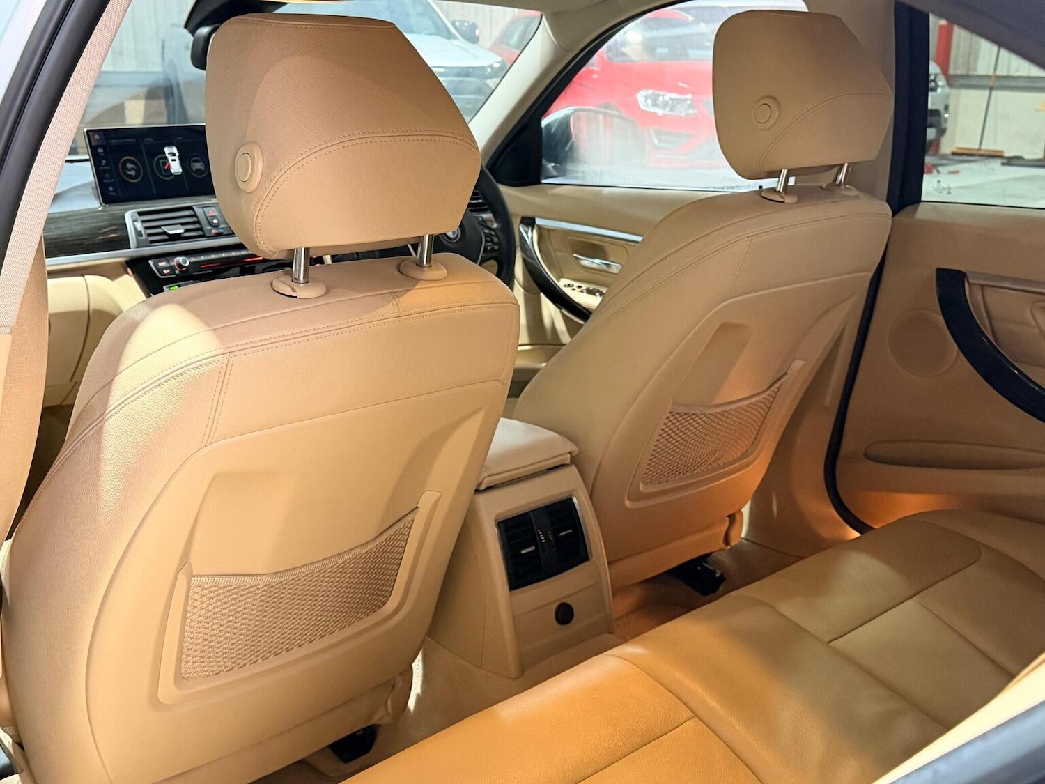 Used BMW 3 Series 2016 for sale - 77195491: Photo 17