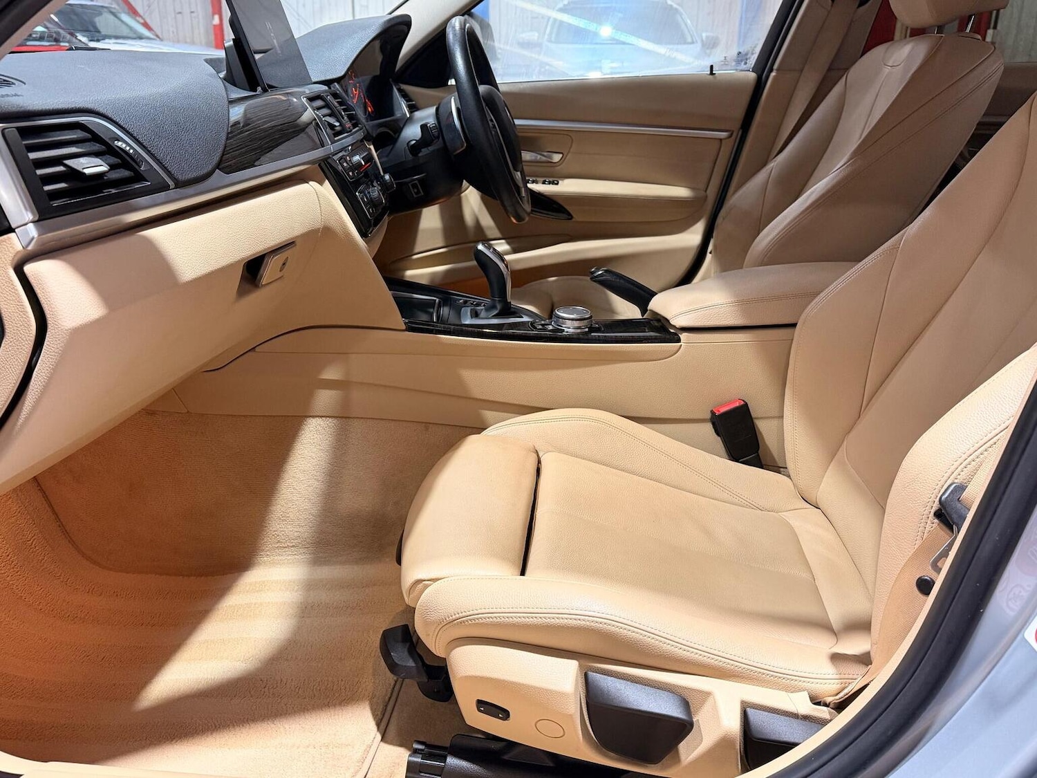 Used BMW 3 Series 2016 for sale - 77195491: Photo 19