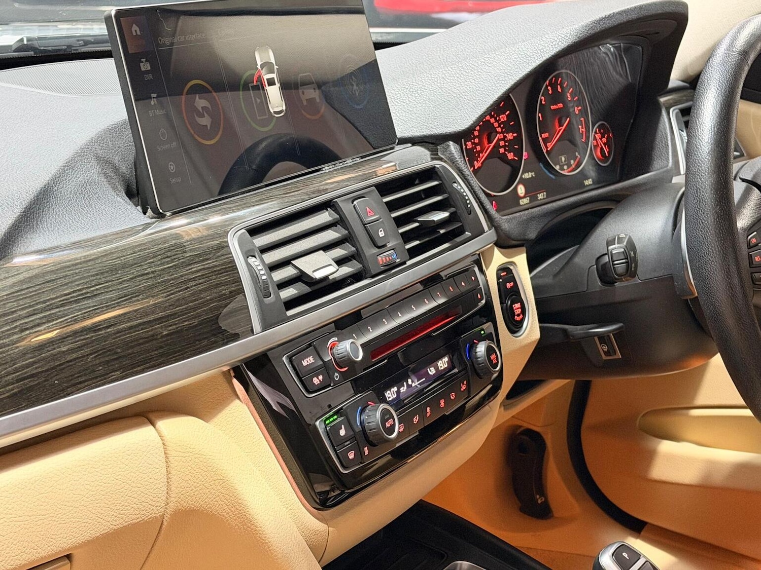 Used BMW 3 Series 2016 for sale - 77195491: Photo 27