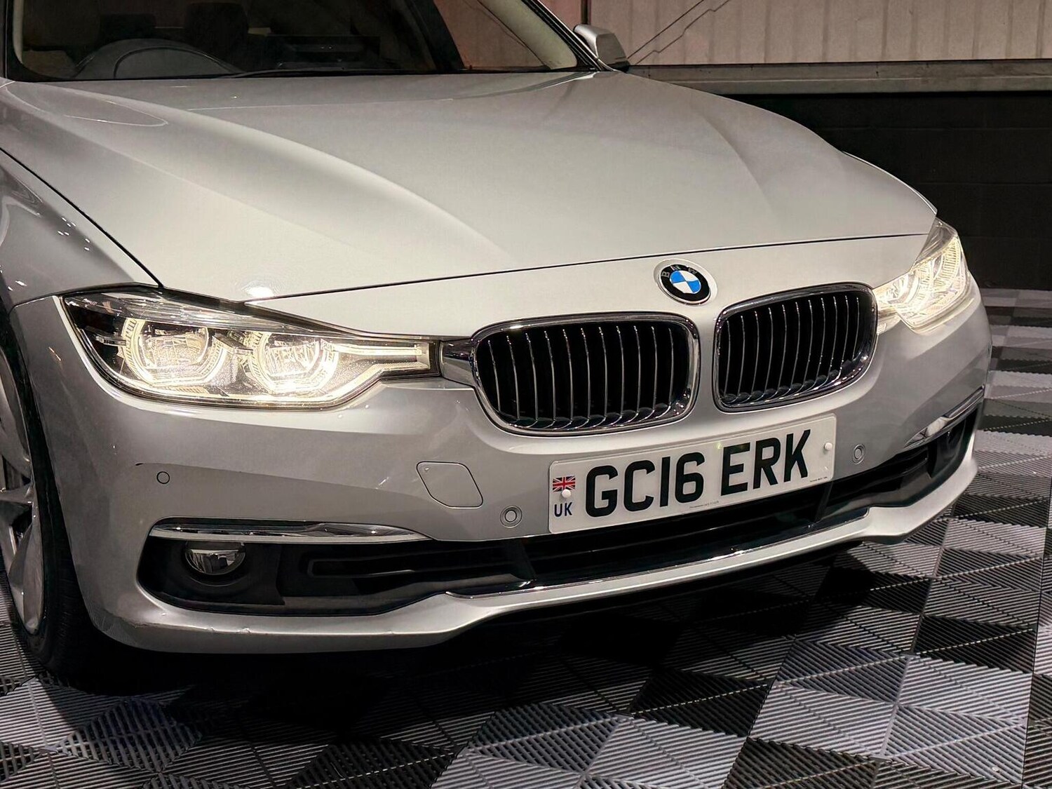 Used BMW 3 Series 2016 for sale - 77195491: Photo 51