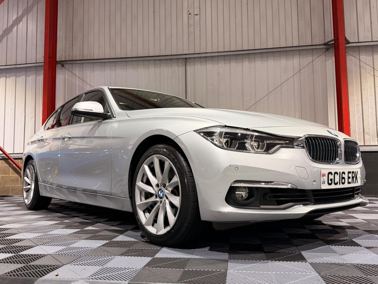Used BMW 3 Series 2016 for sale - 77195491: Photo 52