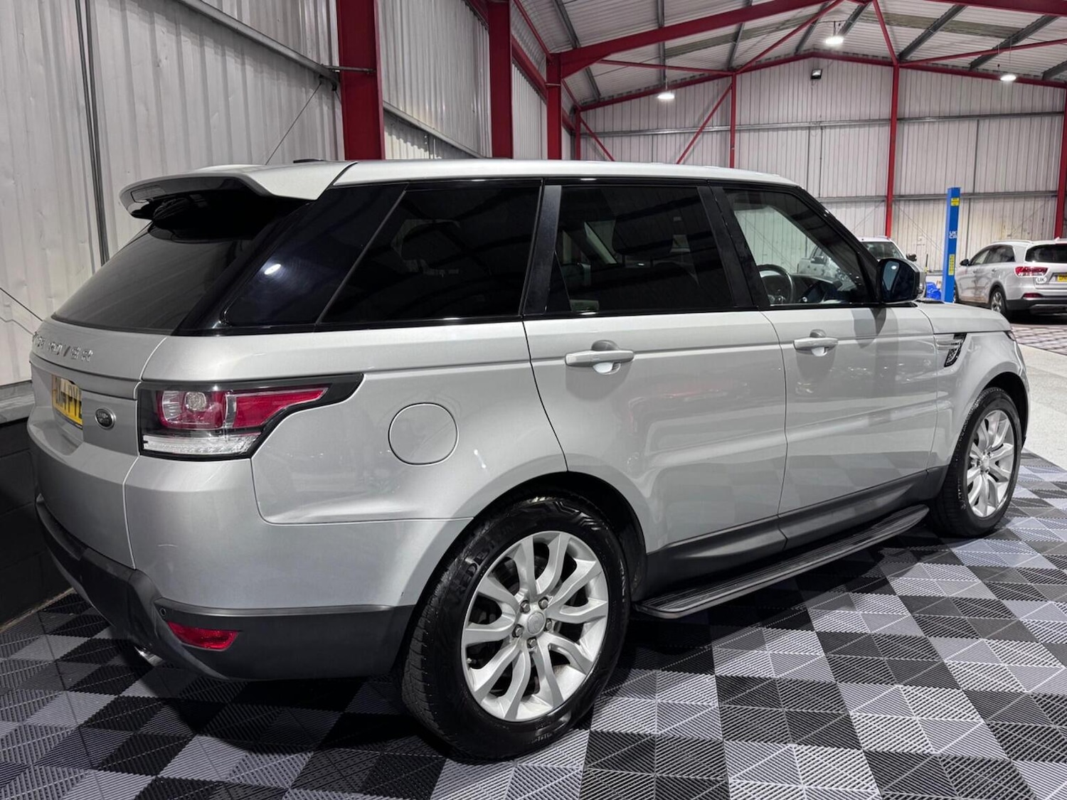 Used Land Rover Range Rover Sport 2014 for sale - 76177064: Photo 15