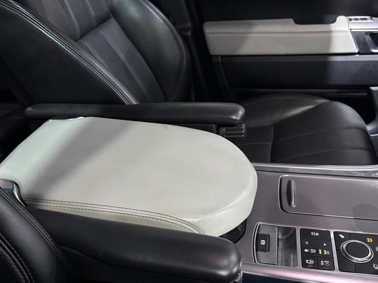 Used Land Rover Range Rover Sport 2014 for sale - 76177064: Photo 21