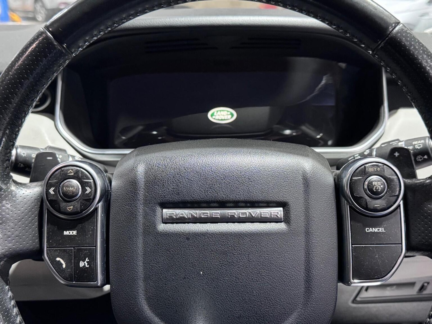 Used Land Rover Range Rover Sport 2014 for sale - 76177064: Photo 41