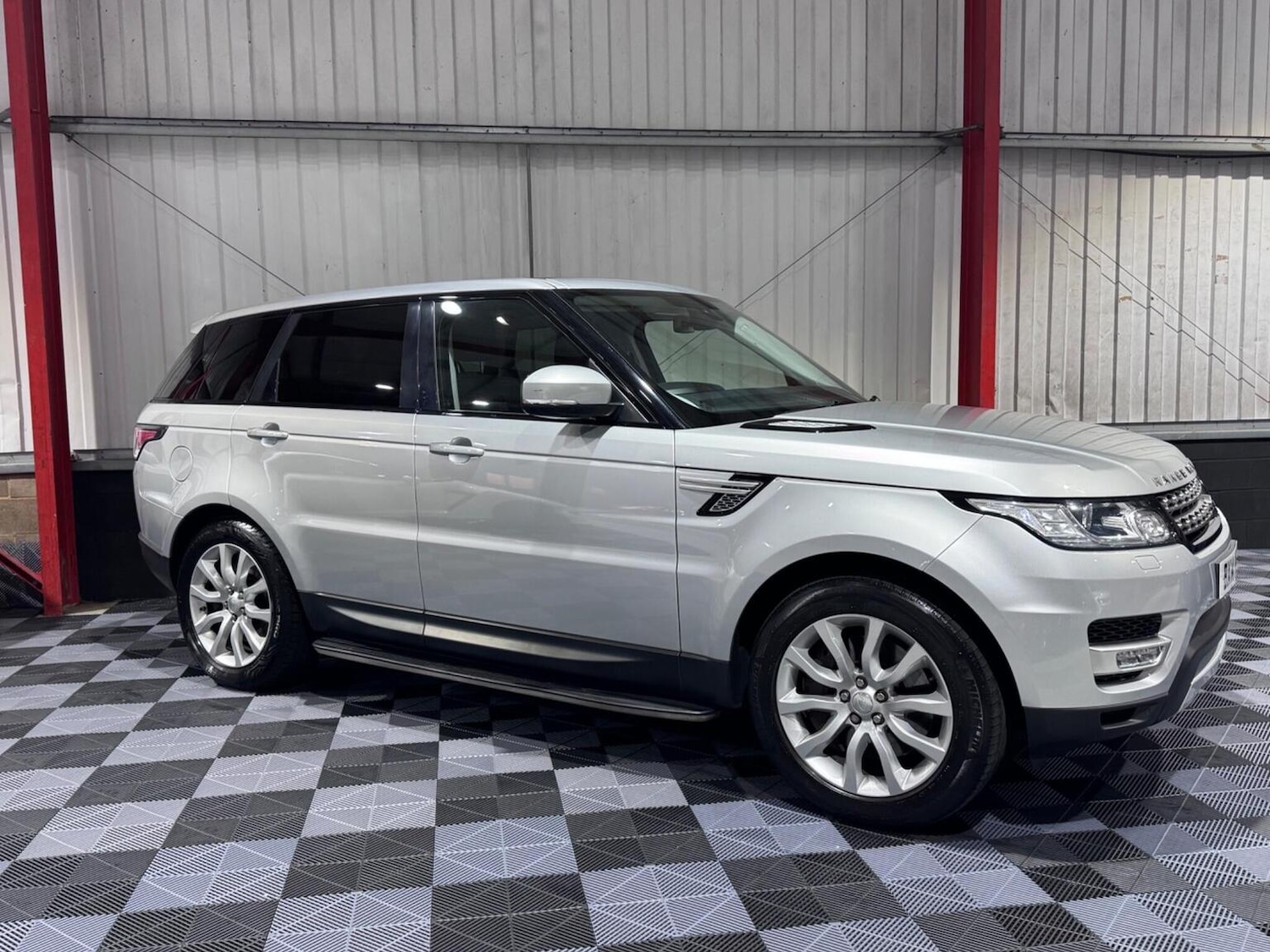 Used Land Rover Range Rover Sport 2014 for sale - 76177064: Photo 6