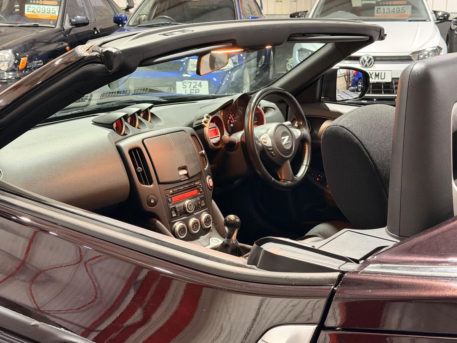 Used Nissan 370 Z 2010 for sale - 77694361: Photo 15