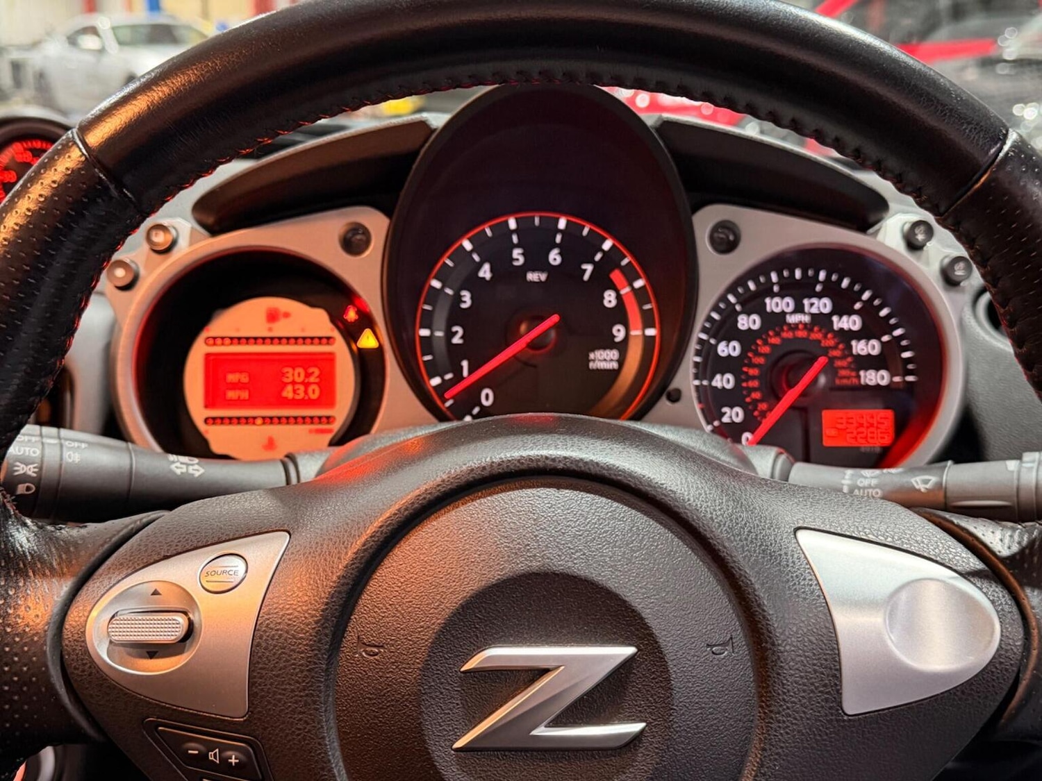 Used Nissan 370 Z 2010 for sale - 77694361: Photo 20