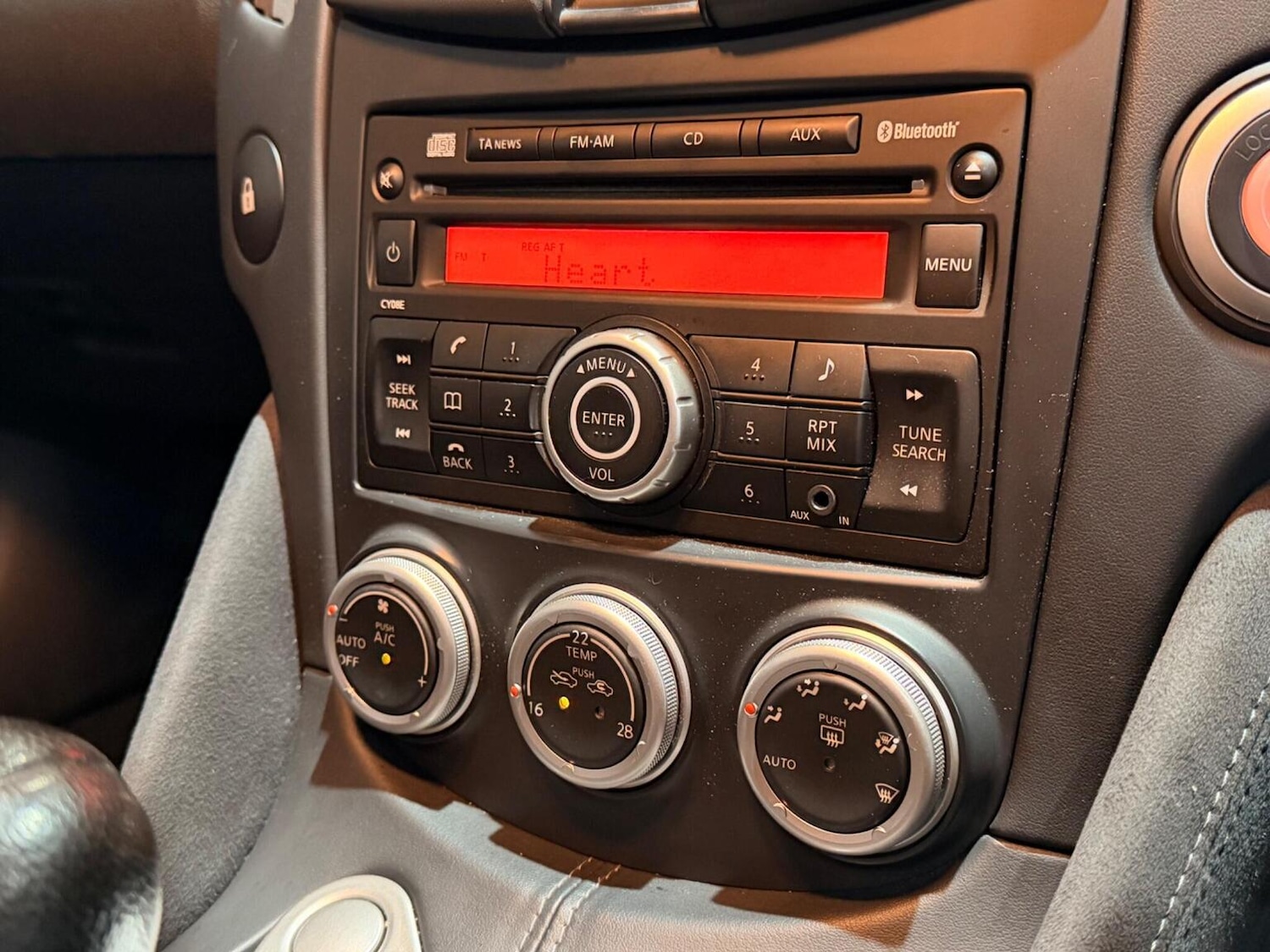 Used Nissan 370 Z 2010 for sale - 77694361: Photo 22