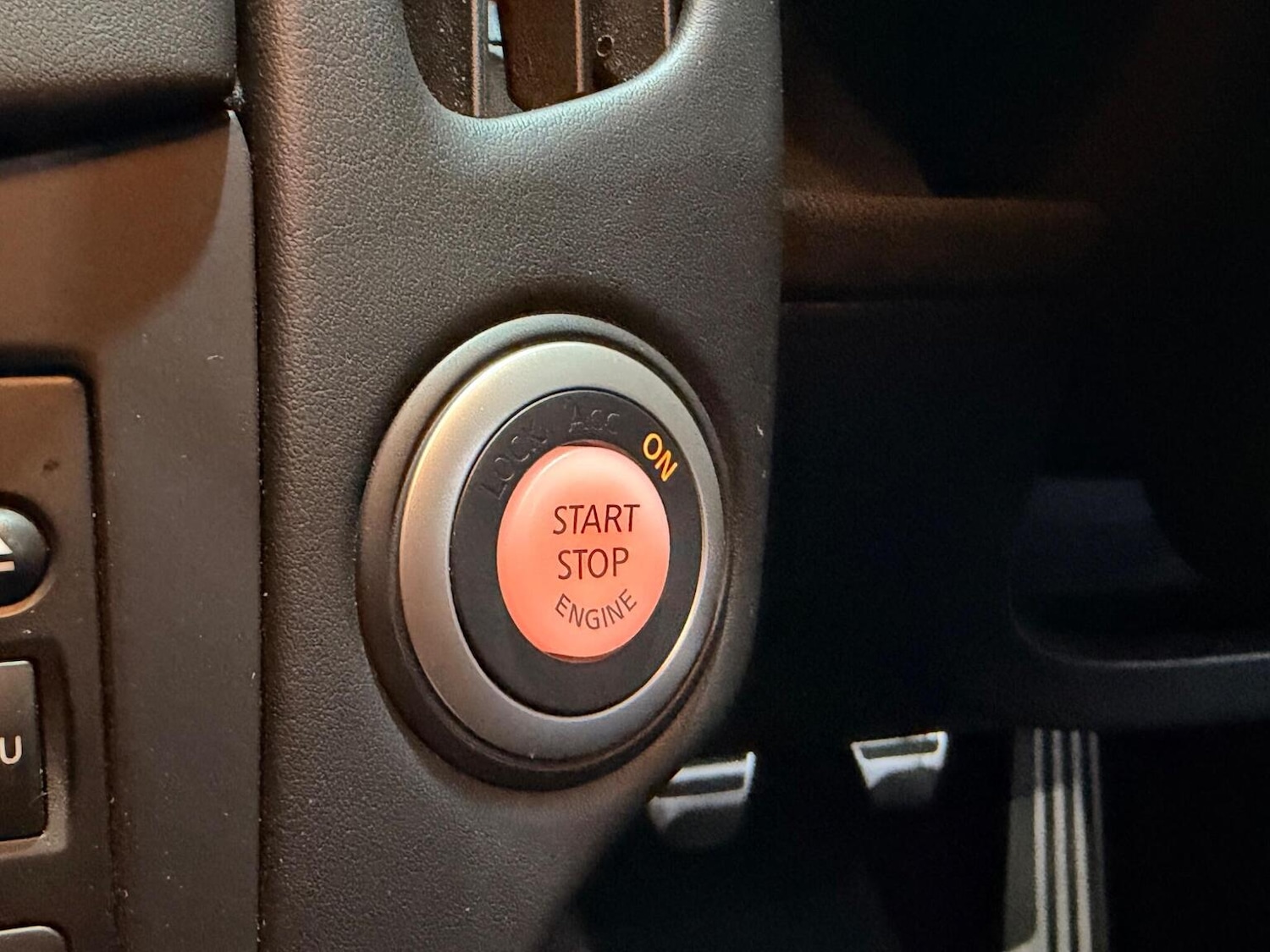 Used Nissan 370 Z 2010 for sale - 77694361: Photo 31