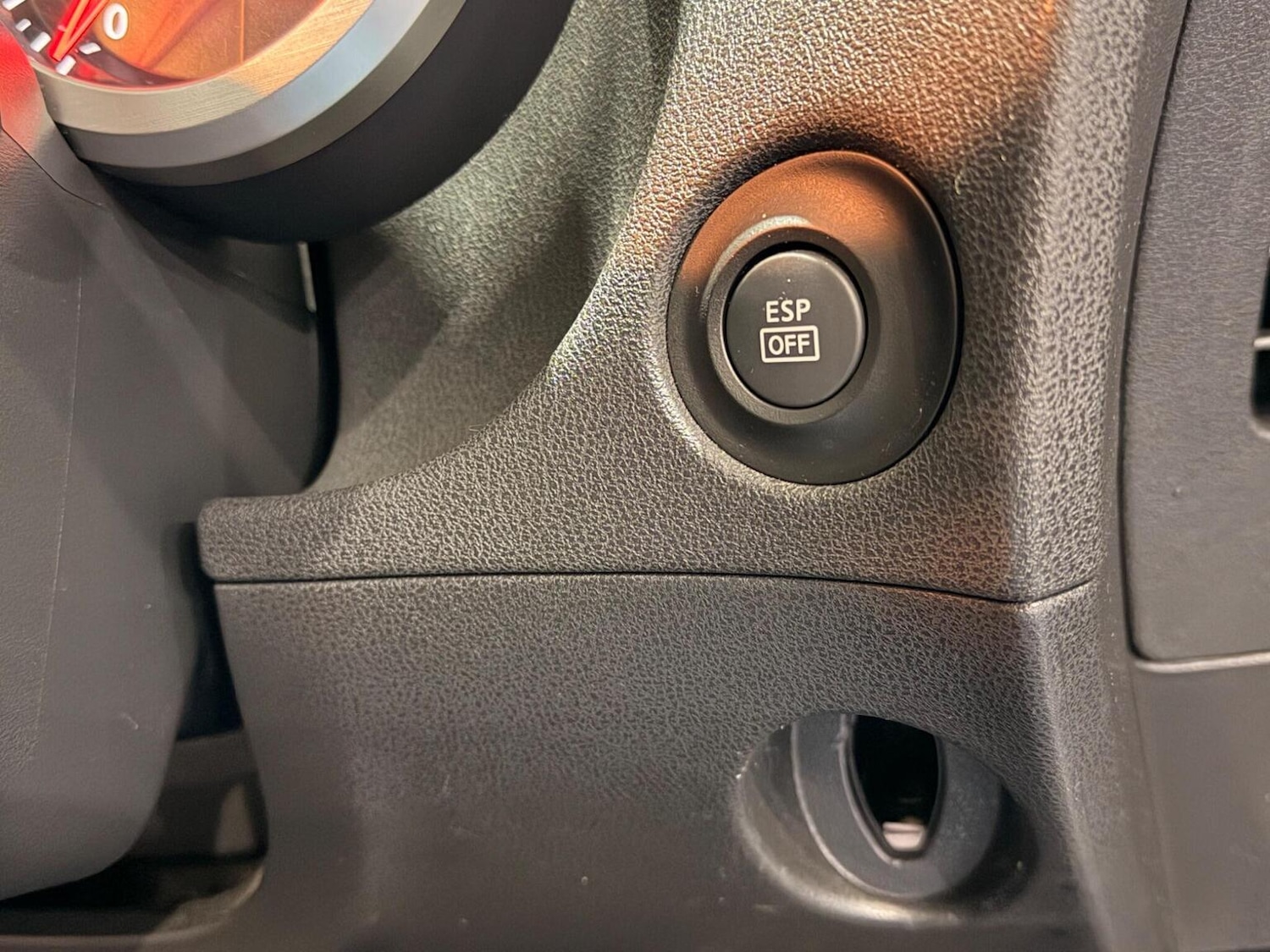 Used Nissan 370 Z 2010 for sale - 77694361: Photo 32