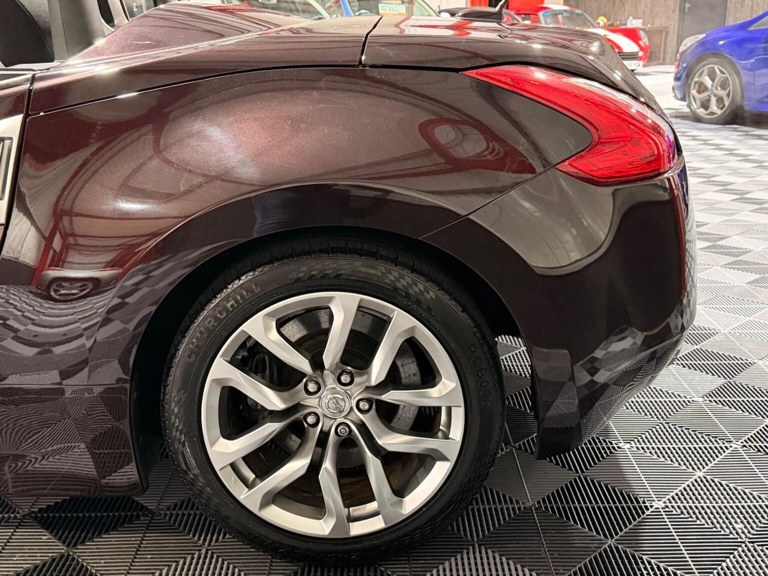 Used Nissan 370 Z 2010 for sale - 77694361: Photo 38