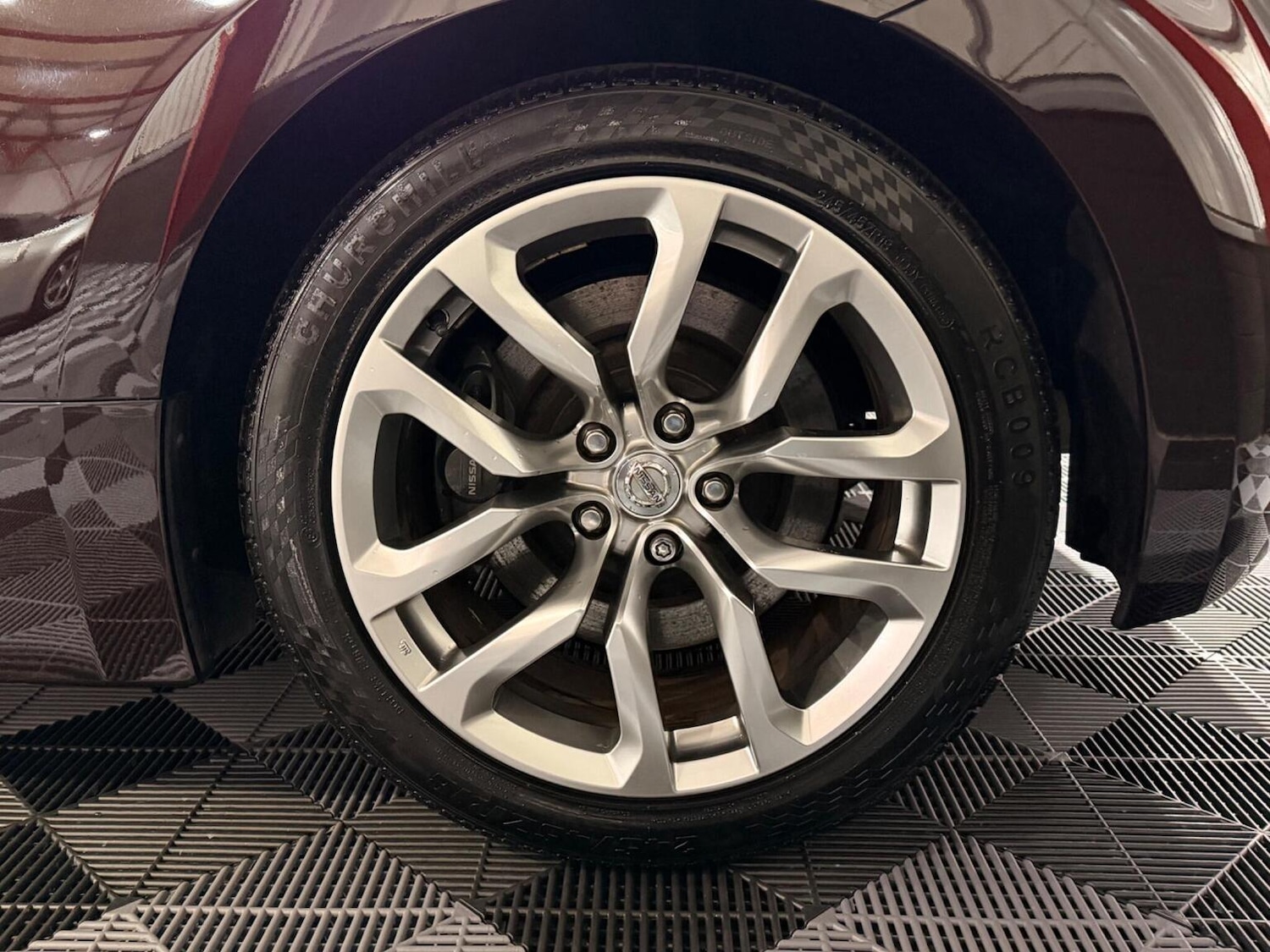 Used Nissan 370 Z 2010 for sale - 77694361: Photo 42